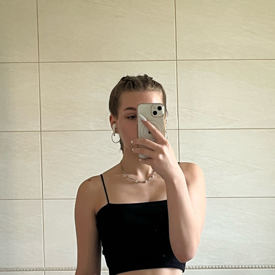 maletska_nika_
