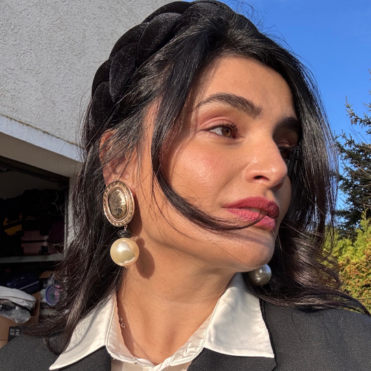 naira_ko