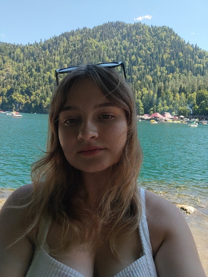 Liza90478886