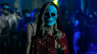 Хэллоуин 🎃: 7 жутких хоррор-сериалов последних лет
