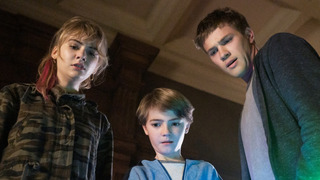 7 сериалов, которые скрасят ожидание финала «Очень странных дел»