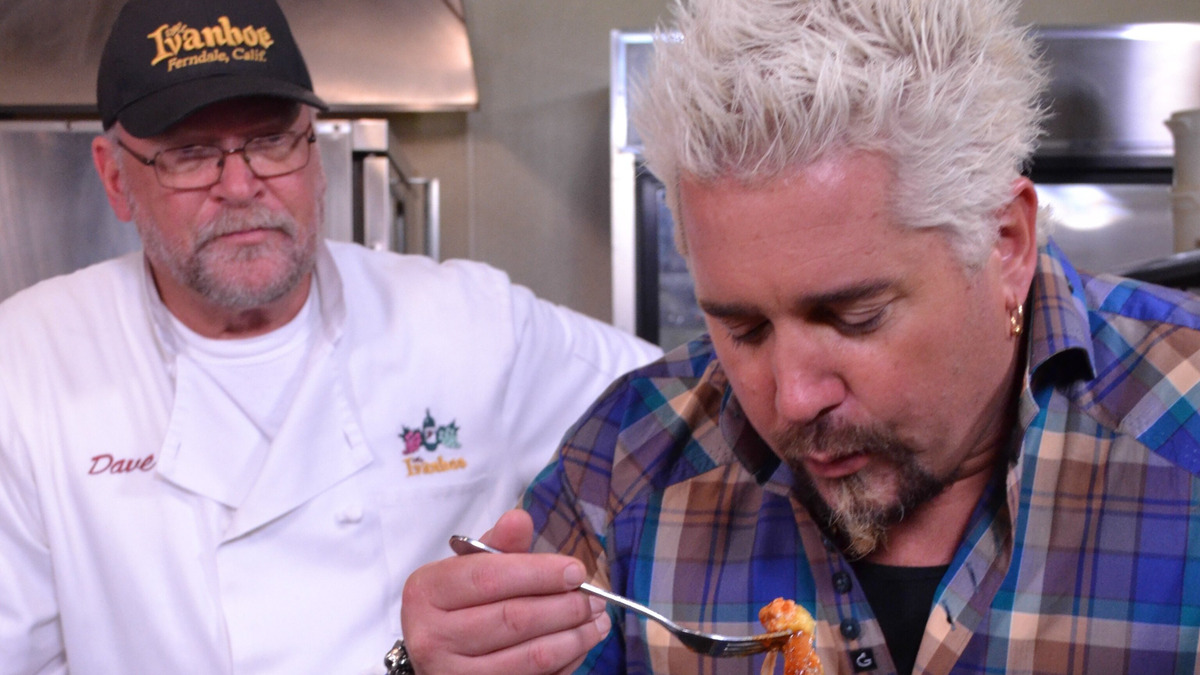 Diners, Drive-Ins and Dives - s2014e01 - Guy's Hometown Tour.