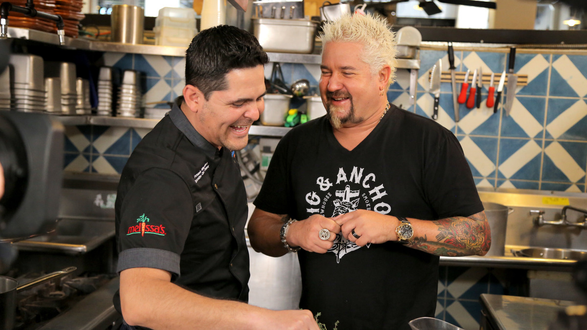 Diners, Drive-Ins and Dives - s2017e29 - Breakfast, Brisket and Belly.