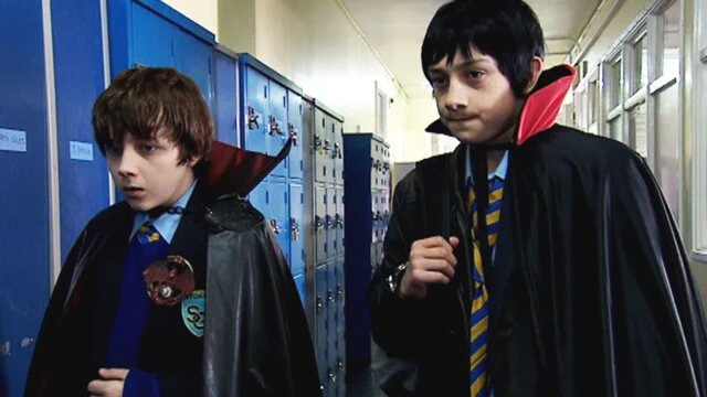 Молодой Дракула — s01e02 — First Day of School