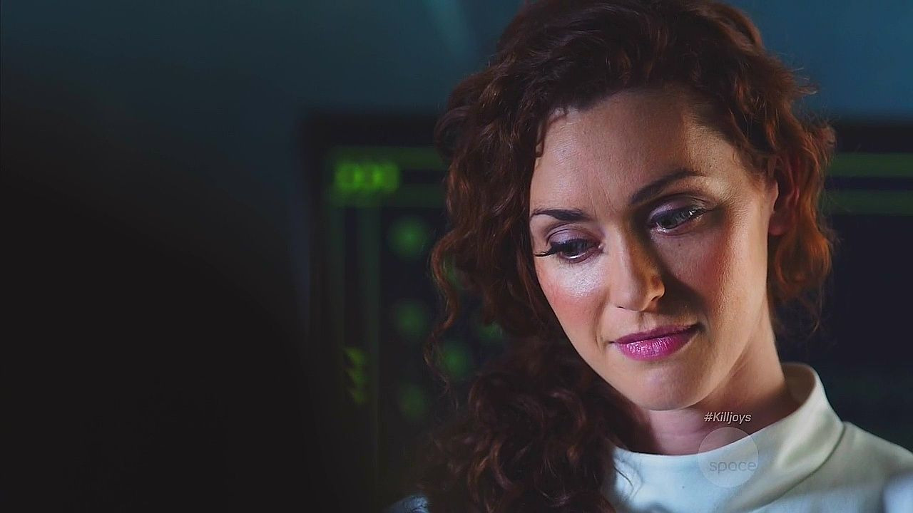 Киллджойс — s01e07 — Kiss Kiss, Bye Bye