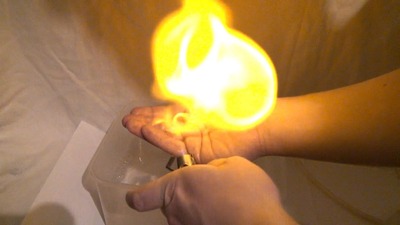 Сжигание водорода выделяется. Горение водорода. Поджечь водород. Водород горит в кислороде. Эксперименты с огнем.