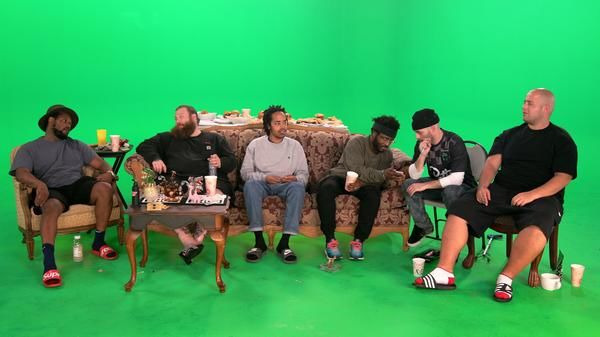 Action Bronson & Friends Watch Ancient Aliens — s01e01 — Dinosaurs
