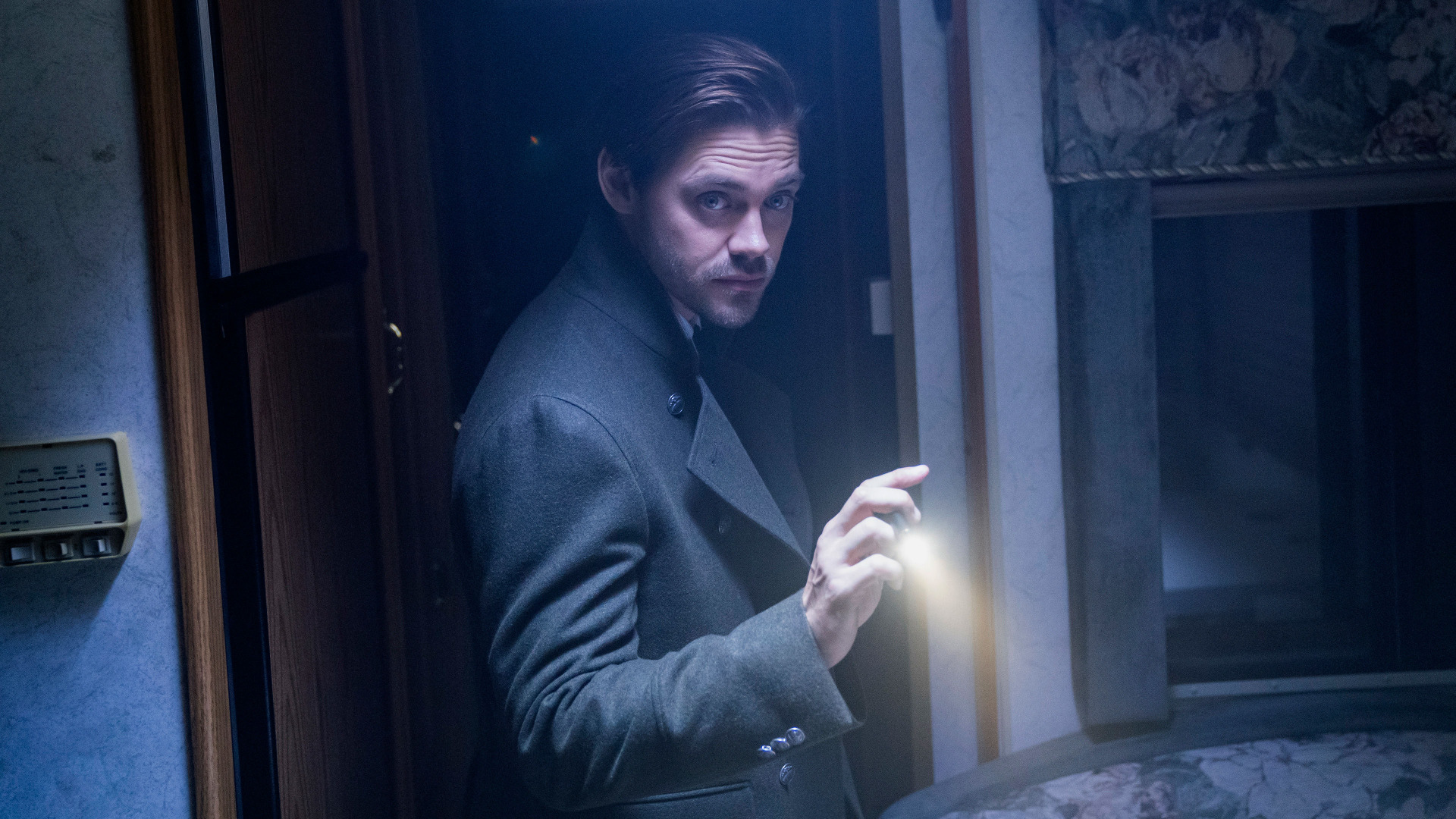 Блудный сын — s01e08 — Family Friend