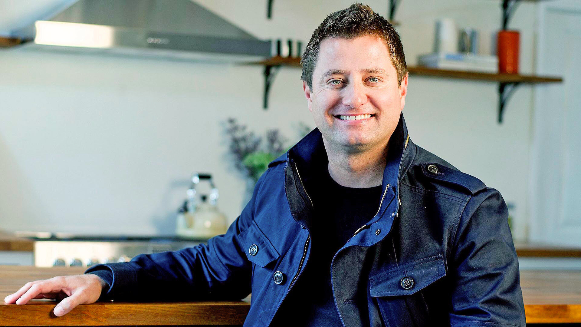 Ugly House to Lovely House with George Clarke — s03e02 — Bellingham, South London
