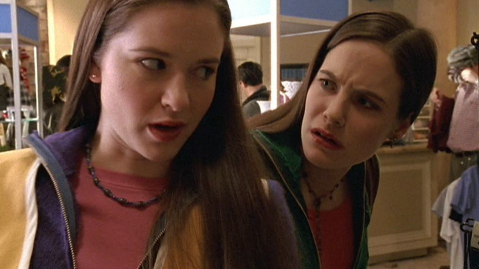 Чудопад — s01e02 — Karma Chameleon