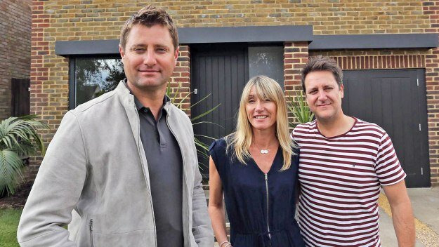 Ugly House to Lovely House with George Clarke — s01e03 — Hertfordshire