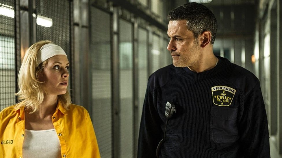 Vis a Vis — s01e03 — Lo que sucede, conviene