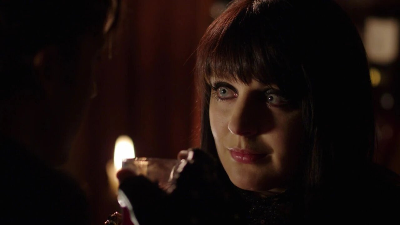 Молодой Дракула — s04e06 — Bloodbound