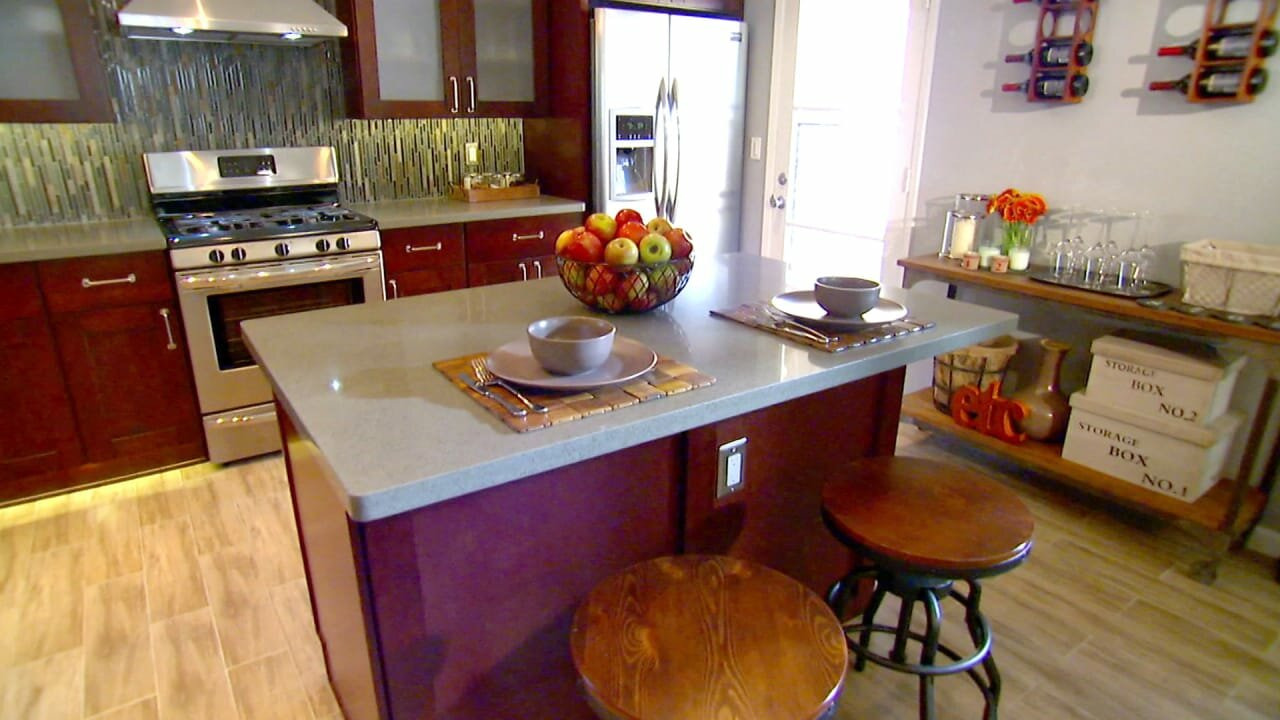 House Hunters Renovation — s2012e04 — Modern Masculine Kitchen vs. Cooking with a Hotplate