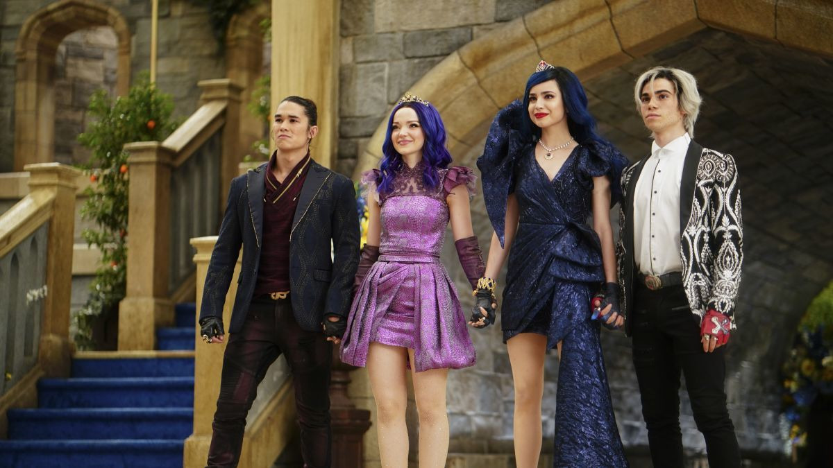 s2019e01 - Descendants 3 