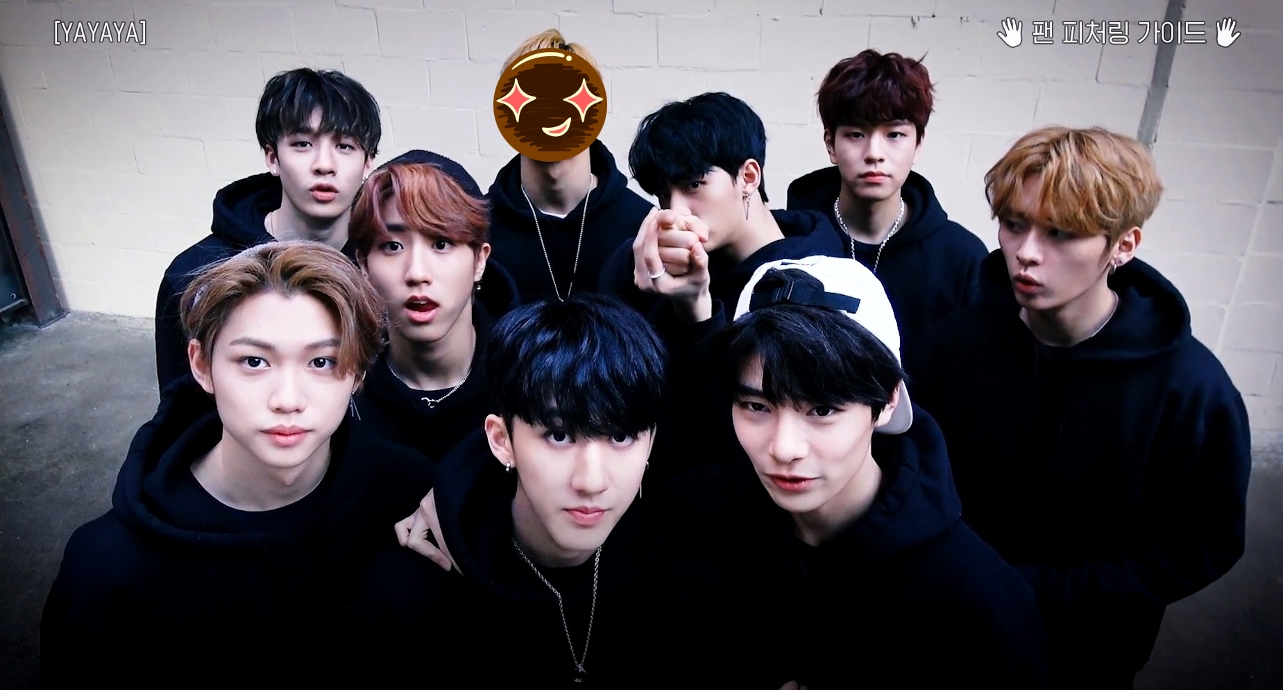 Unfair stray kids. Группа Stray Kids. Группа Stray Kids с именами. Корейская группа Stray Kids. Stray Kids участники Stray Kids участники.