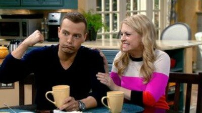 Melissa & Joey — s03e33 — Don't Look Back in Anger