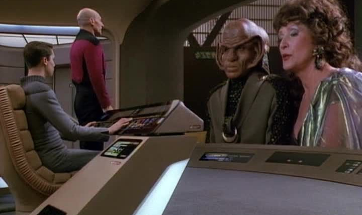 Star Trek: The Next Generation — s03e24 — Ménage à Troi