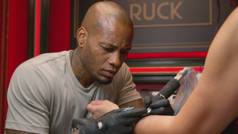 Ink Master: Grudge Match — s01e07 — Tattoo Yourself