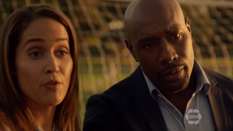 Rosewood — s02e06 — Tree Toxins & Three Stories