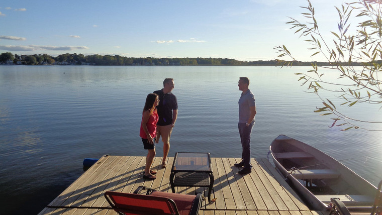 Lakefront Bargain Hunt — s2018e06 — Fishing for a Full-Time Home on Lake Ontario