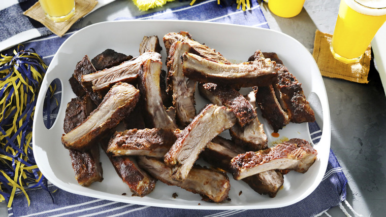 Delicious Miss Brown — s06e06 — Ribs and Pretzels and Tailgating!