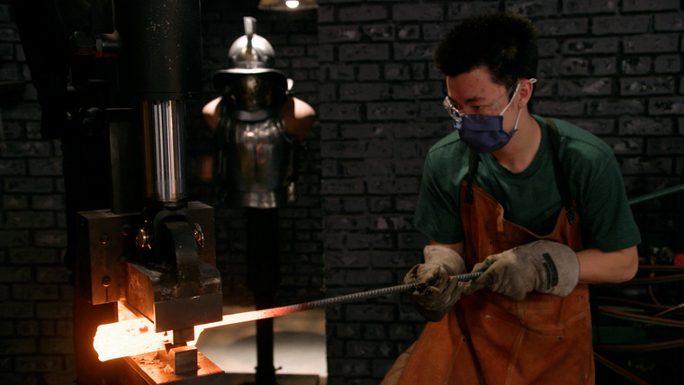 Forged in Fire — s09e16 — Gladiators of the Forge: A Champion's Quest