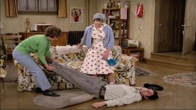 Laverne & Shirley — s01e13 — How Do You Say 'Are You Dead' in German?
