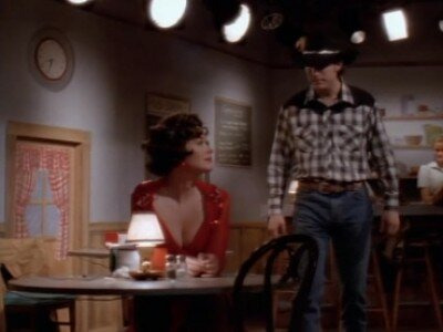 Northern Exposure — s06e20 — Buss Stop