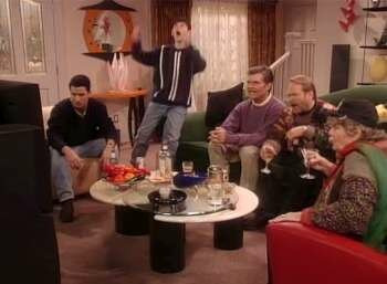 Розанна — s09e10 — Home is Where the Afghan Is