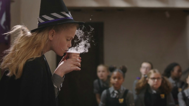 The Worst Witch — s01e10 — Spelling Bee