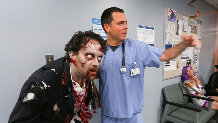 Нерассказанные истории скорой помощи — s10e02 — Zombie Uprising