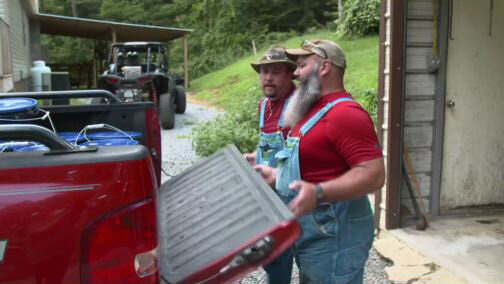 Moonshiners — s10e08 — Too Much of a Good Thing