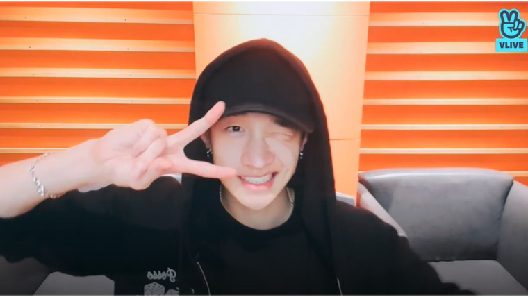 Stray Kids — s2019e252 — [Live] Chan's Room 🐺 Episode 36