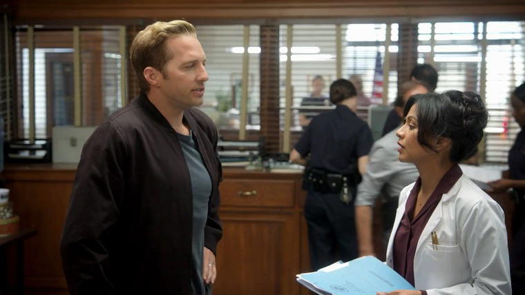 Ryan Hansen Solves Crimes on Television* — s02e04 — I'm Sorry, She "Class" Passed