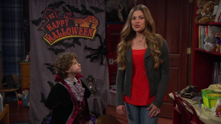 Истории Райли — s01e11 — Girl Meets World: Of Terror