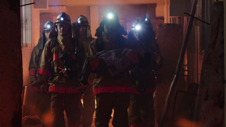 Наездник в маске — s30e26 — We Are the Flaming Fire Brigade