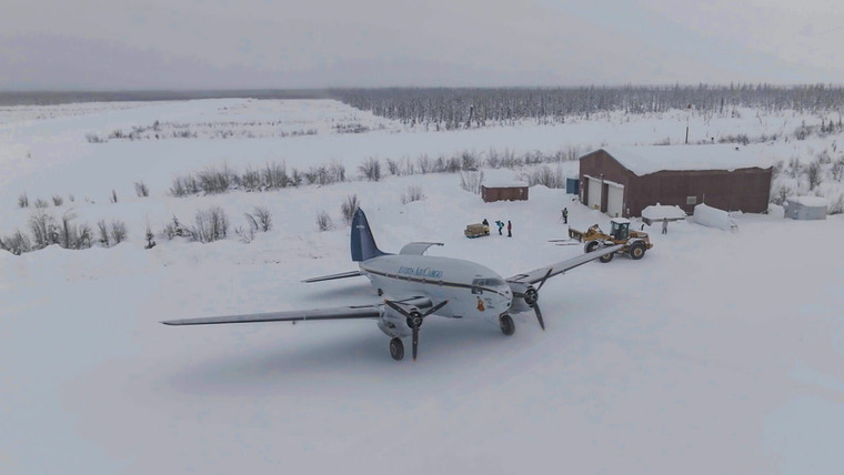 Ice Airport Alaska — s04e01 — Arctic Guardians