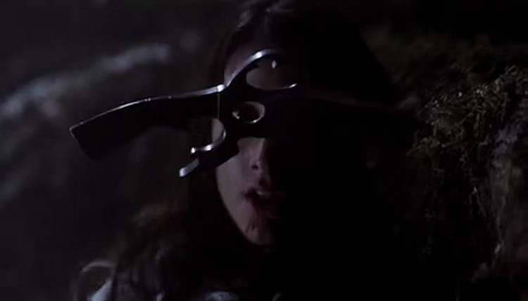 Masters of Horror — s01e01 — Incident On and Off a Mountain Road