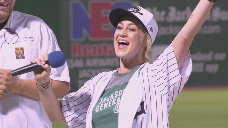 I Love Kellie Pickler — s01e06 — I Love Baseball