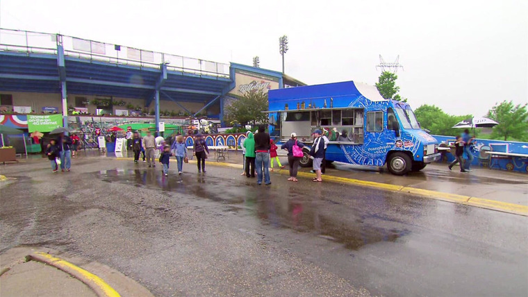 The Great Food Truck Race — s04e05 — Double Trouble in the Twin Cities