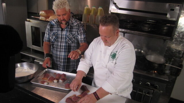 Diners, Drive-Ins and Dives — s2012e24 — Savory Standouts