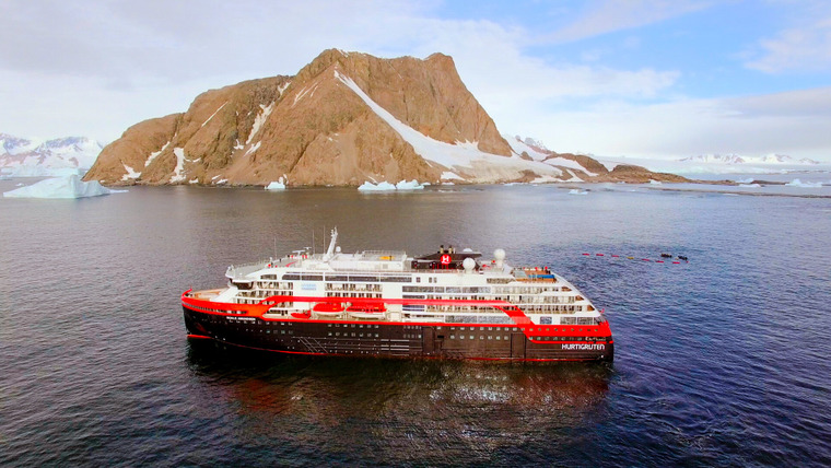 Mighty Cruise Ships — s04e07 — Roald Amundsen
