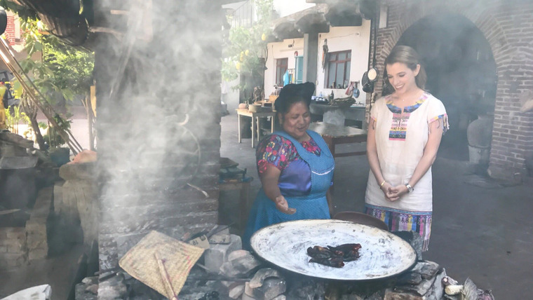 Pati's Mexican Table — s06e03 — Queen in the Land of Gods