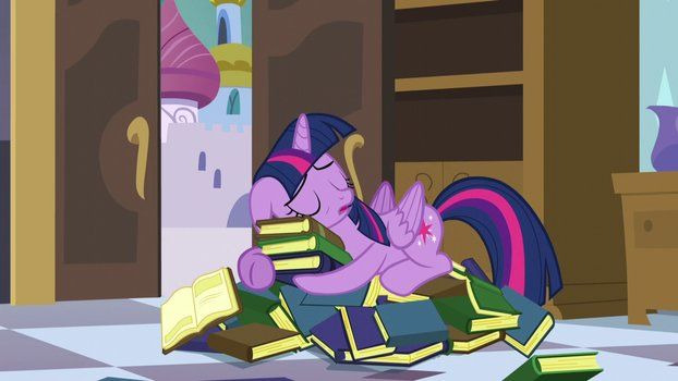 My Little Pony: Friendship is Magic — s05e10 — Princess Spike