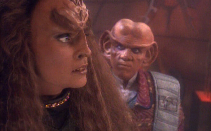 Звёздный путь: Дальний Космос 9 — s03e03 — The House of Quark