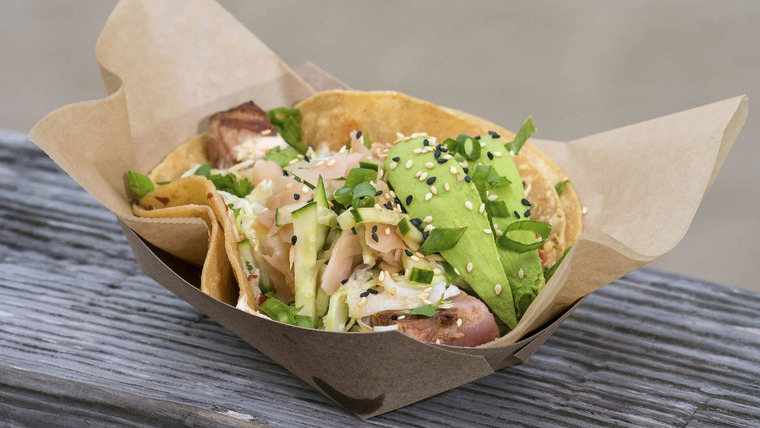 Seaside Snacks & Shacks — s01e06 — Michigan Favorites and California's Famous Tacos