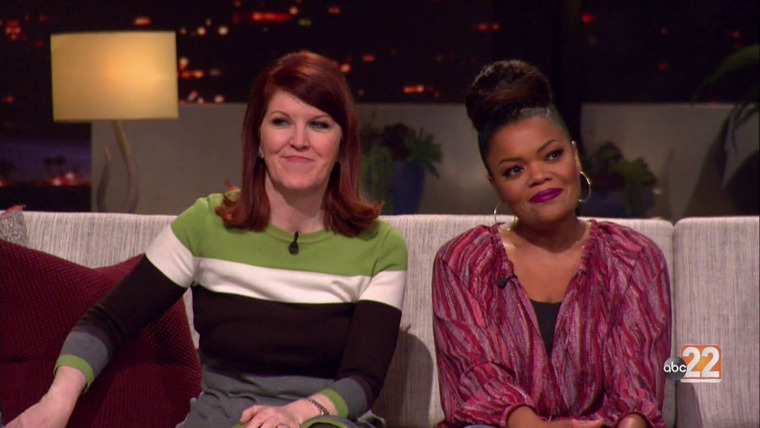 Celebrity Name Game — s02e126 — Kate Flannery & Yvette Nicole Brown