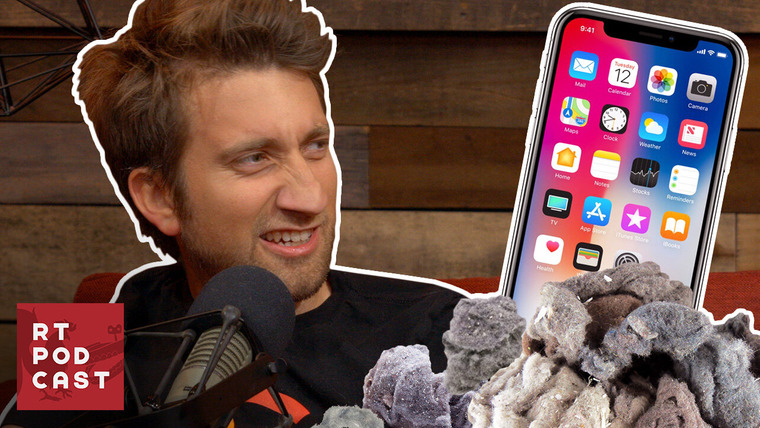 Rooster Teeth Podcast — s2019e16 — The iPhone's Belly Button - #541