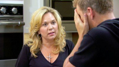 Chrisley Knows Best — s04e16 — Colon All Cards